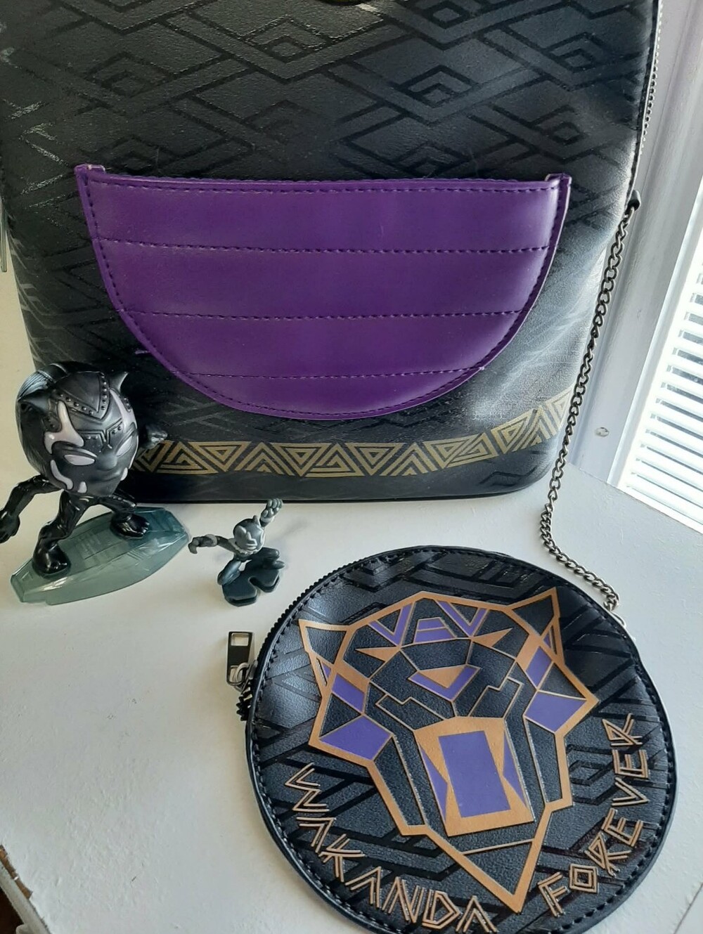 MARVEL COMICS NWOT Black Panther "Wakanda Forever" Back-Pack & Pouch Set - Picture 5 of 7